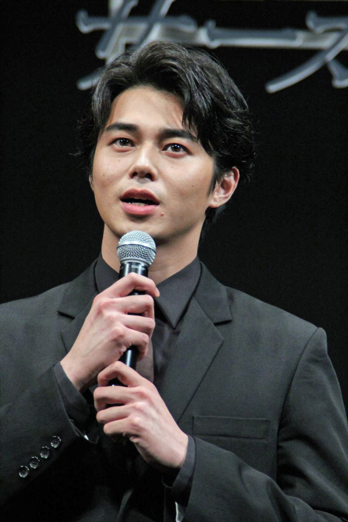 安藤政信、南極滞在説を否定 『GONIN サーガ』出演秘話で笑いを誘う