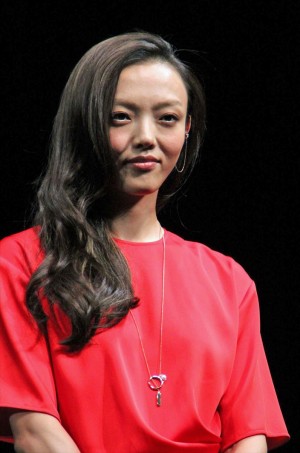 『GONIN サーガ』プレミア試写会に登壇した福島リラ