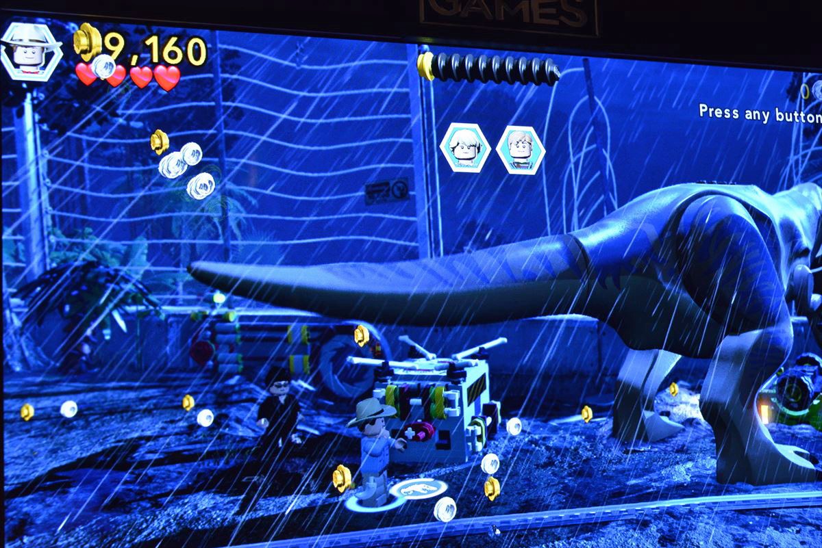 ＜TGS 2015＞PS4『ジュラシック・ワールド』は、恐竜カスタマイズ可能！ レゴ要素も盛り込む