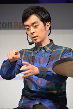 「Amazon＆Twitch」ブースで行われた「エイリム ブレイブ フロンティア ステージ」に登壇したヒャダイン