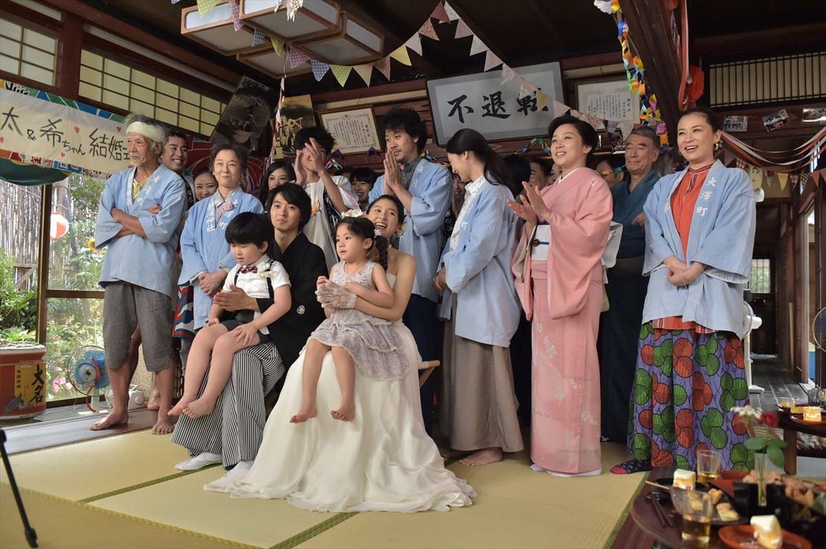 『まれ』遂に最終回、土屋太鳳のウェディングドレス＆山崎賢人の紋付袴姿が初公開