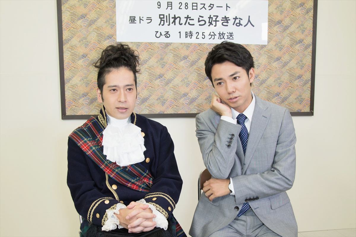 ピース・又吉、綾部祐二とドラマ初共演 「役にすっと入れた」“迷” 演技に現場爆笑