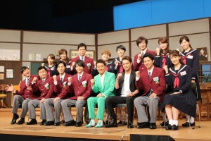 NHK『五木先生の歌う！SHOW学校』取材会の様子