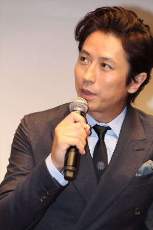 スペシャルドラマ 『三つの月』の製作発表会見に登壇した谷原章介