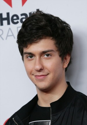 ナット・ウルフ