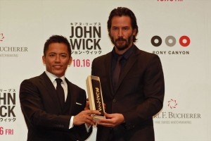 映画『ジョン・ウィック』ジャパンプレミアに登壇したキアヌ・リーブス、柔道家の野村忠宏