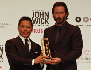 映画『ジョン・ウィック』ジャパンプレミアに登壇したキアヌ・リーブス、柔道家の野村忠宏