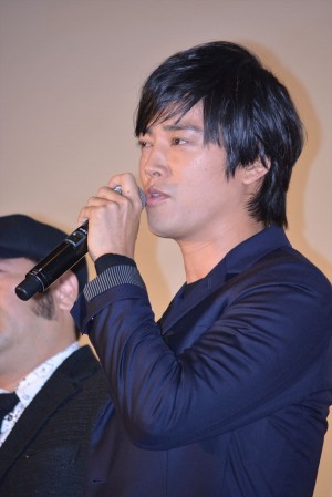 桐谷健太『バクマン。』初日舞台挨拶にて