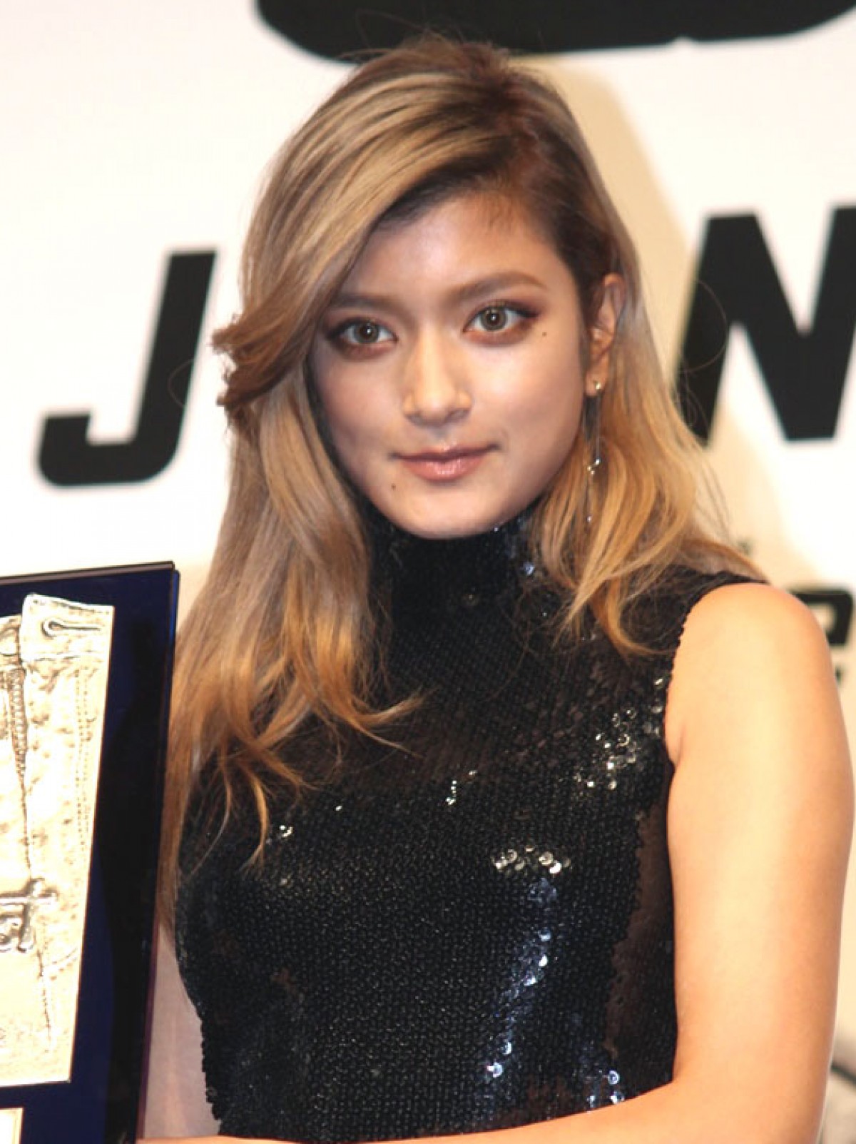 ハリウッド進出したローラ 行動を起こすことが大事 夢実現に向けアドバイス 15年10月5日 エンタメ ニュース クランクイン