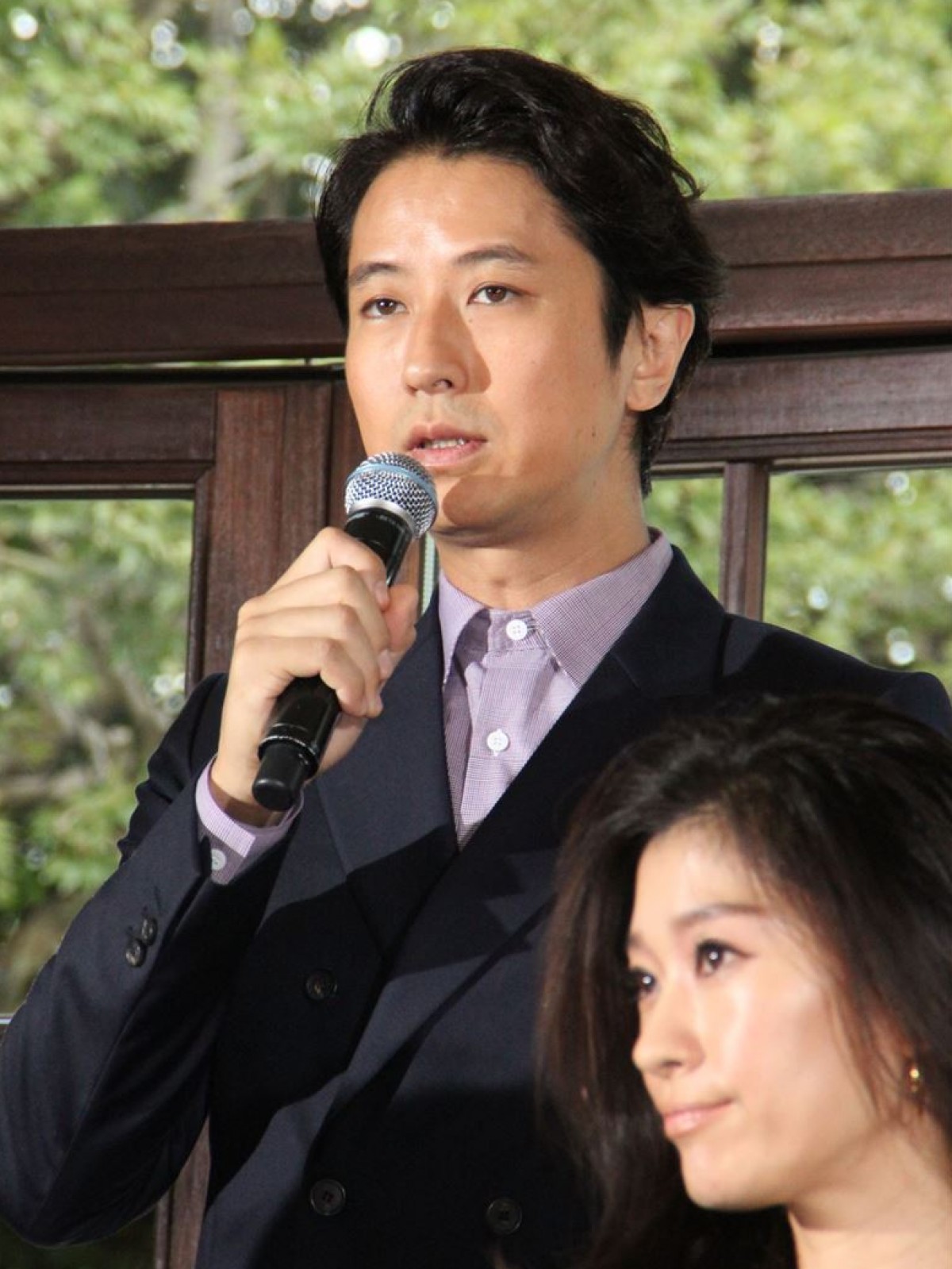 篠原涼子、「偏屈なオトナが好き！」“キュンとする”好みのタイプを明かす