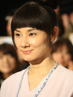 ドラマ『コウノドリ』の舞台挨拶に登壇した吉田羊