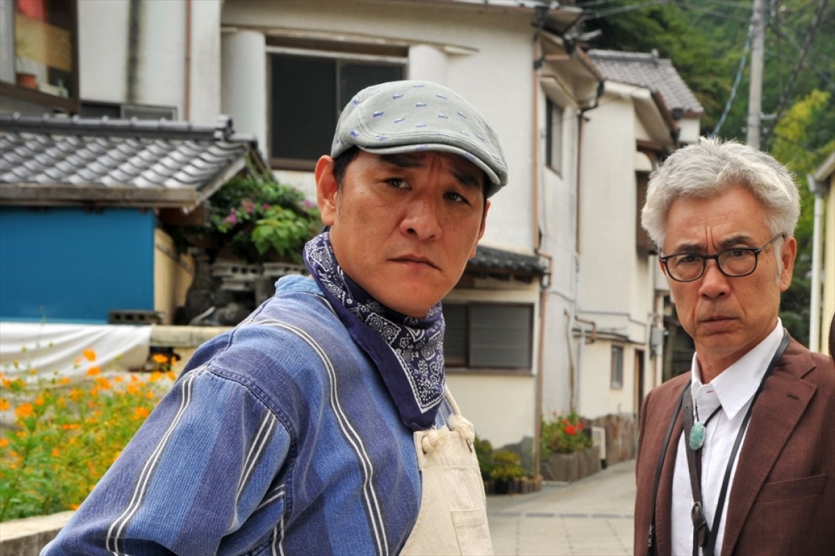 イッセー尾形、染谷将太と「演技のウマが合う」7割アドリブのシーンも