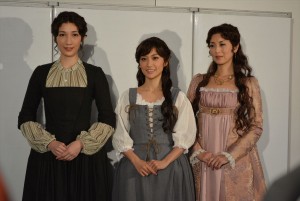 『No.9－不滅の旋律－』公開前囲み取材の様子