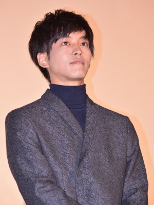 『図書館戦争 THE LAST MISSION』初日舞台挨拶に登壇した松坂桃李