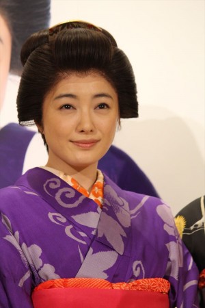 仲間由紀恵、舞台『放浪記』囲み取材会にて