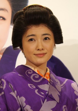 仲間由紀恵、舞台『放浪記』囲み取材会にて