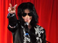 「This Is It」ワールドツアー発表記者会見時のマイケル・ジャクソン