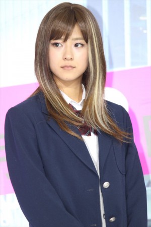 ドラマ『サムライせんせい』制作発表会見に登壇した黒島結菜