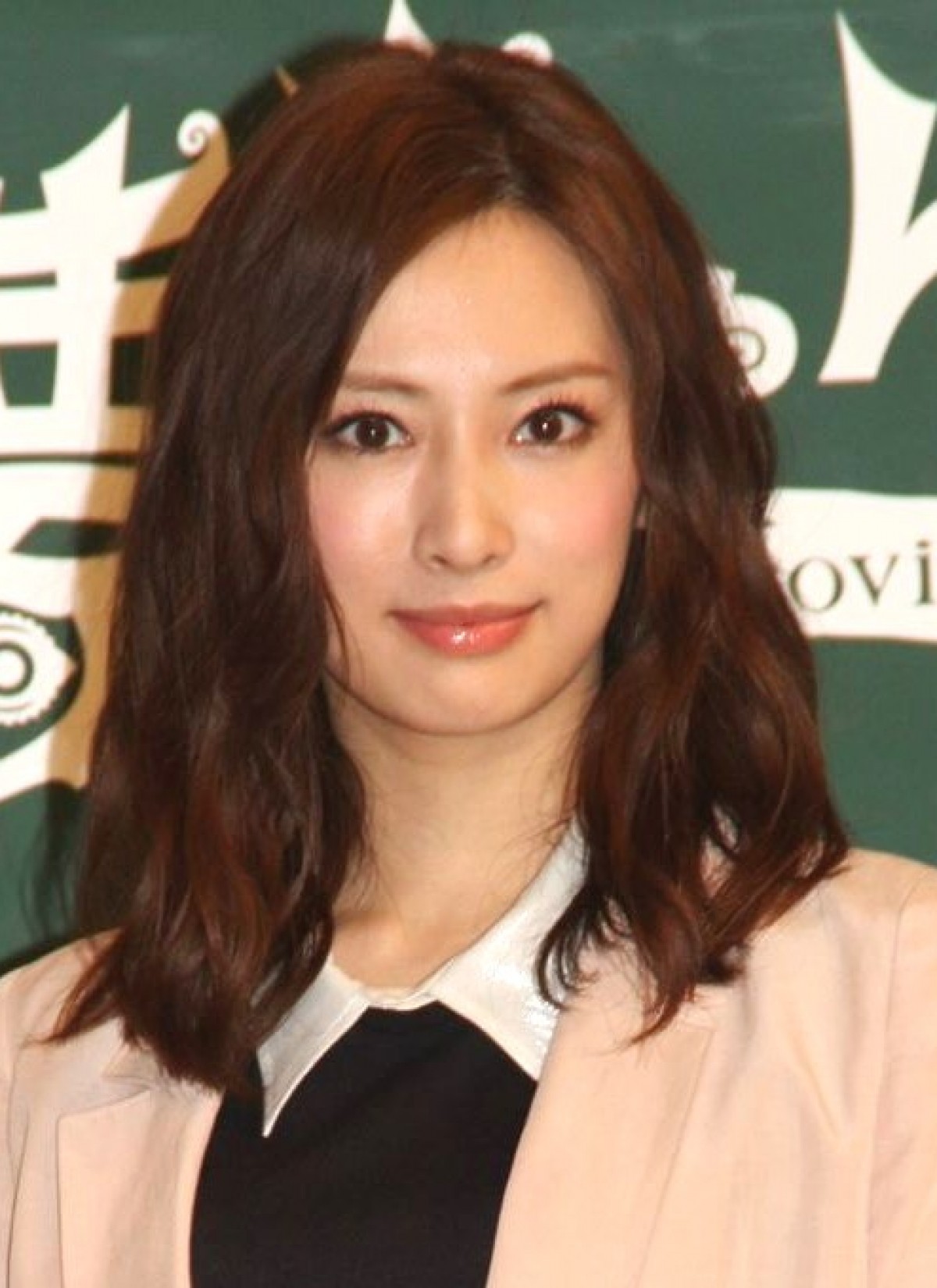 北川景子、安座間美優らとともに“セーラー戦士”の誕生日を祝福