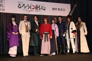 宝塚雪組公演『るろうに剣心』制作発表会の様子