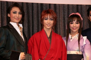 宝塚雪組公演『るろうに剣心』制作発表会の様子