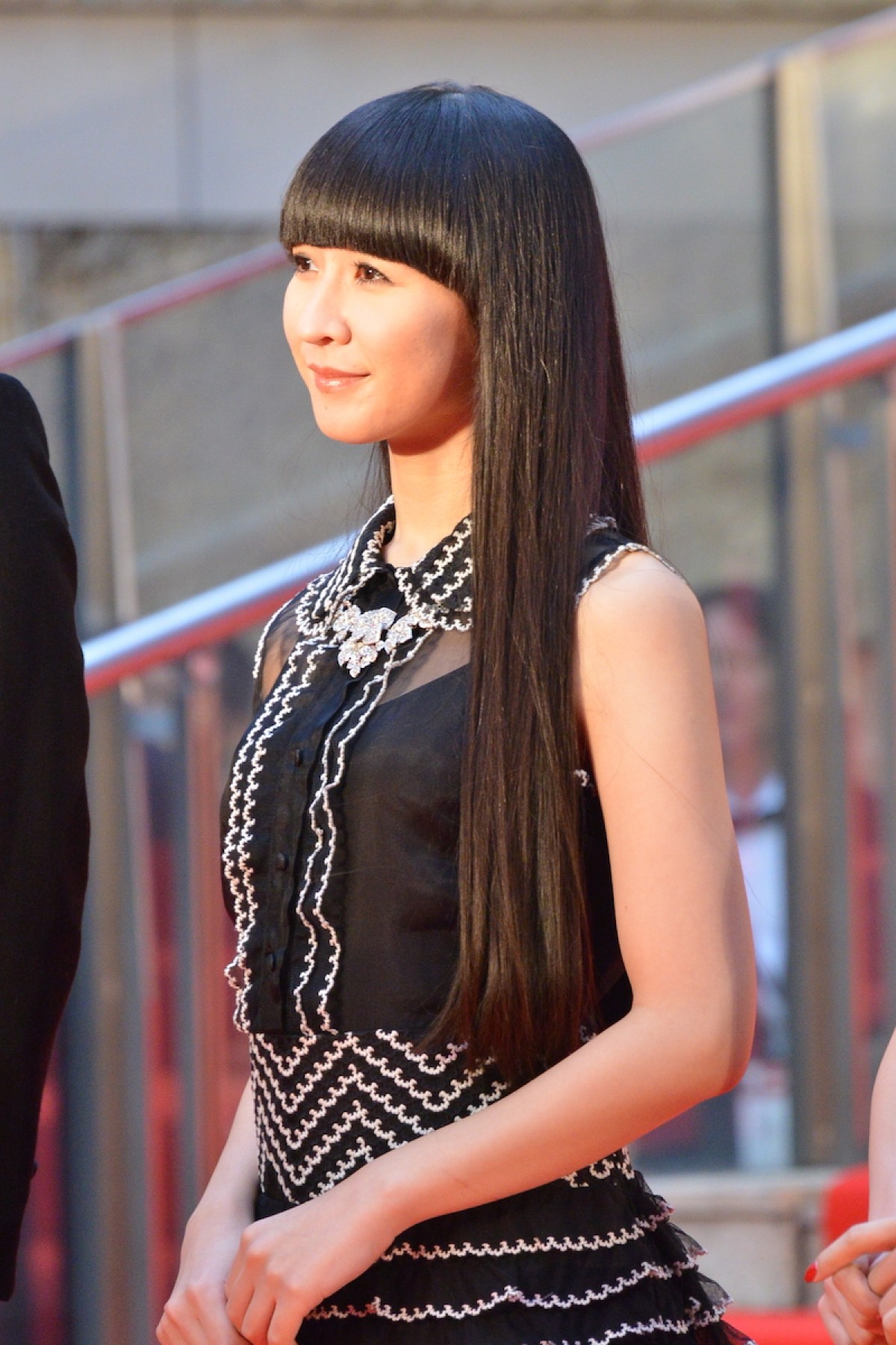 ＜TIFF2015＞Perfume、全員モノトーンのシックな姿で登場　新井浩文もラブコール