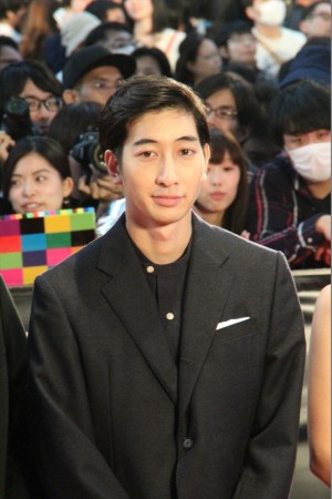 『走れ、絶望に追いつかれない速さで』（アリーナステージ）