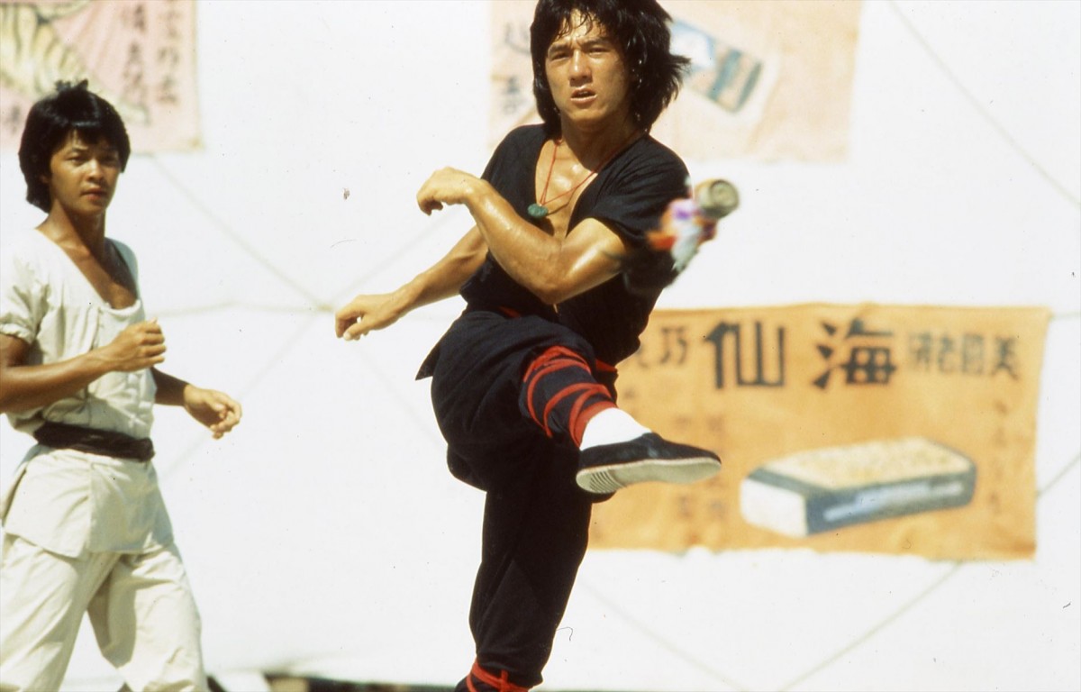 ジャッキー・チェン映画予告30本収録！映画ファンにはたまらない前売り特典が実現