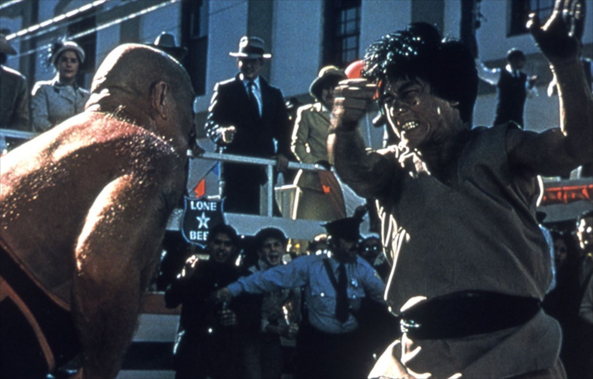 ジャッキー・チェン映画予告30本収録！映画ファンにはたまらない前売り特典が実現