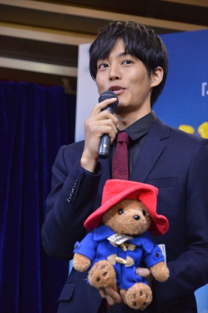 映画『パディントン』アフレコ会見に登壇した松坂桃李