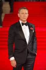 『007 スペクター』ロイヤルプレミアに登場したダニエル・クレイグ