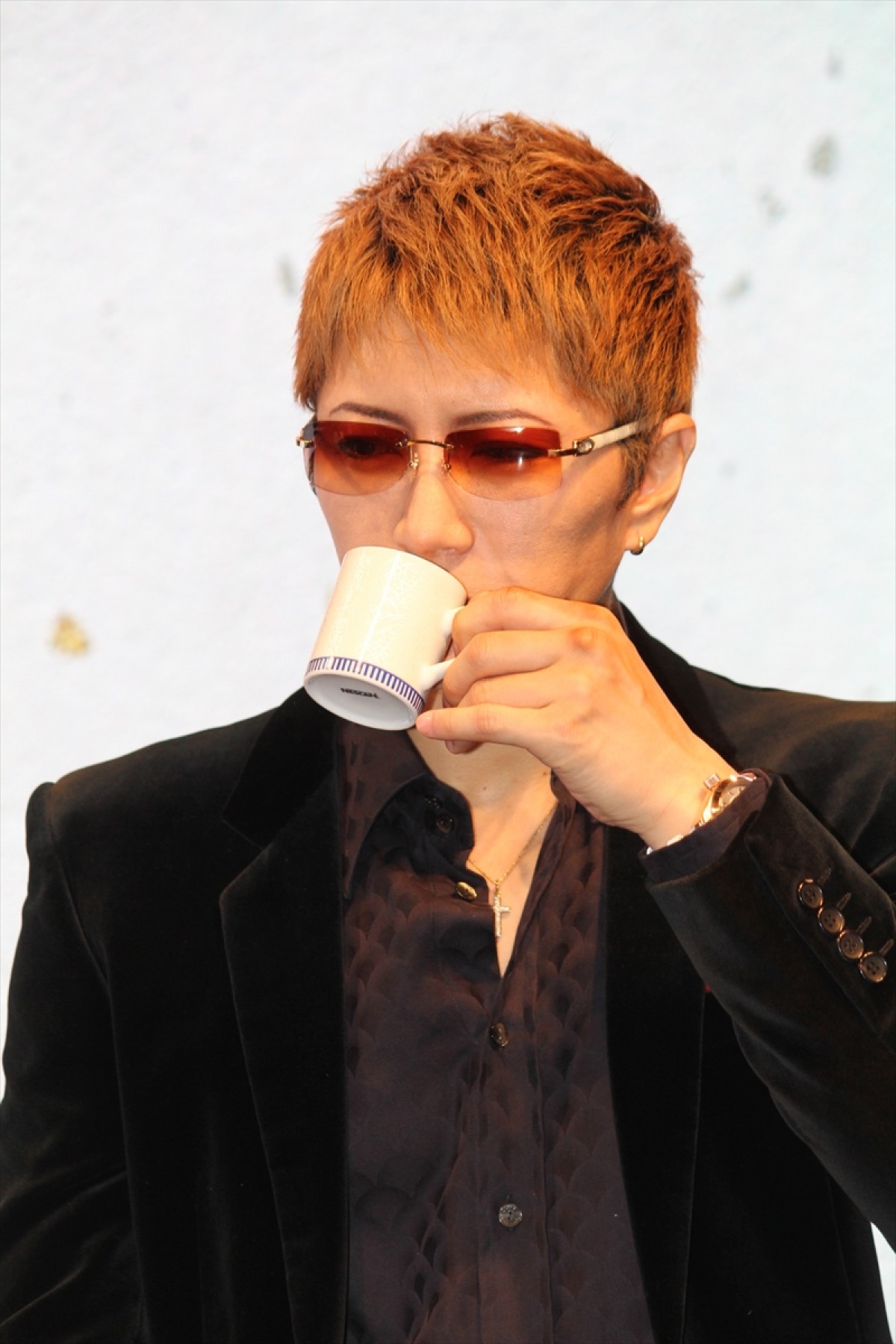 GACKT、ミニスカ・ナースコスプレの裏側を告白 「女装姿が耐えられるうちに…」
