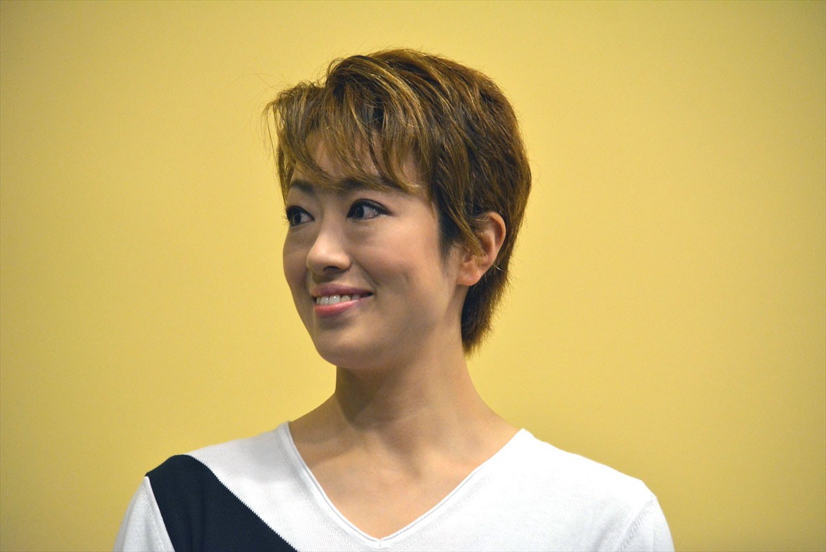 星組トップ北翔海莉、“宝塚×ディズニー”に興奮　「想像以上のものをお届けしたい」