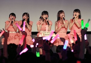 『カントリー・ガールズ』結成1周年イベント