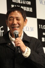 『連続ドラマW 誤断』完成披露試写会に登壇した小林薫