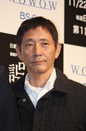 『連続ドラマW 誤断』完成披露試写会に登壇した小林薫