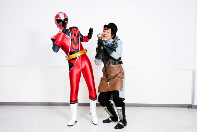 山里亮太 狂気の博士 を怪演 映画 ニンニンジャーvsトッキュウジャー 出演 15年11月13日 写真 映画 ニュース クランクイン