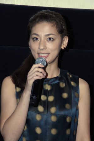 『フジコ』完成披露試写会に登壇した尾野真千子