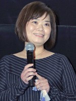 『フジコ』完成披露試写会に登壇した、原作者・真梨幸子
