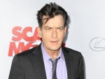 チャーリー・シーン、HIV感染を告白か