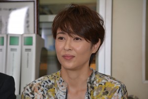 『逃げる女』取材会に出席した水野美紀