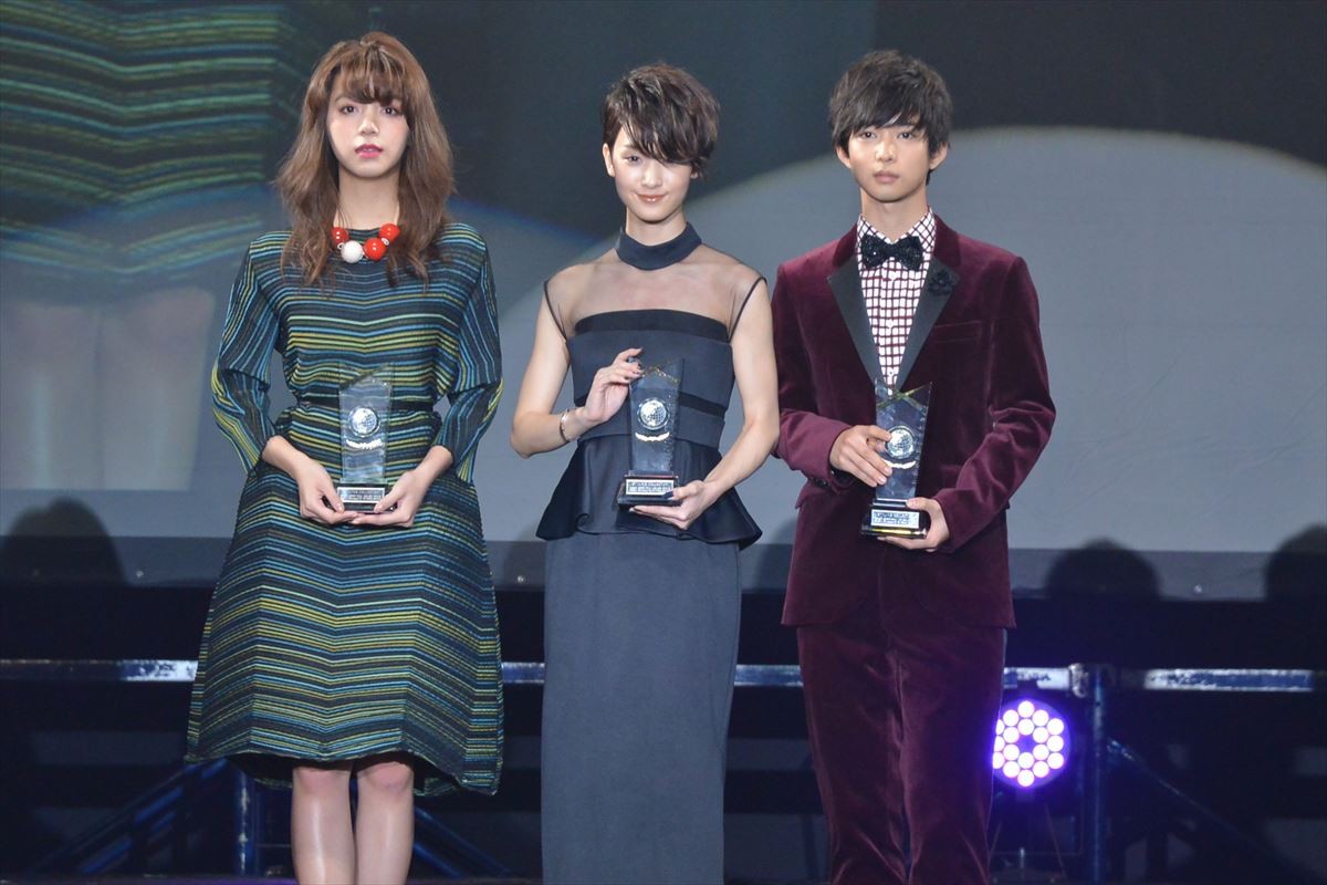 剛力彩芽、念願のヘアスタイル賞ゲットに喜び爆発「ようやく来たか」