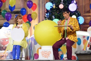  篠原信一・藤田ニコル、『インサイド・ヘッド』ツリー点灯式にて