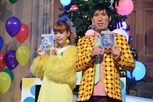  篠原信一・藤田ニコル、『インサイド・ヘッド』ツリー点灯式にて