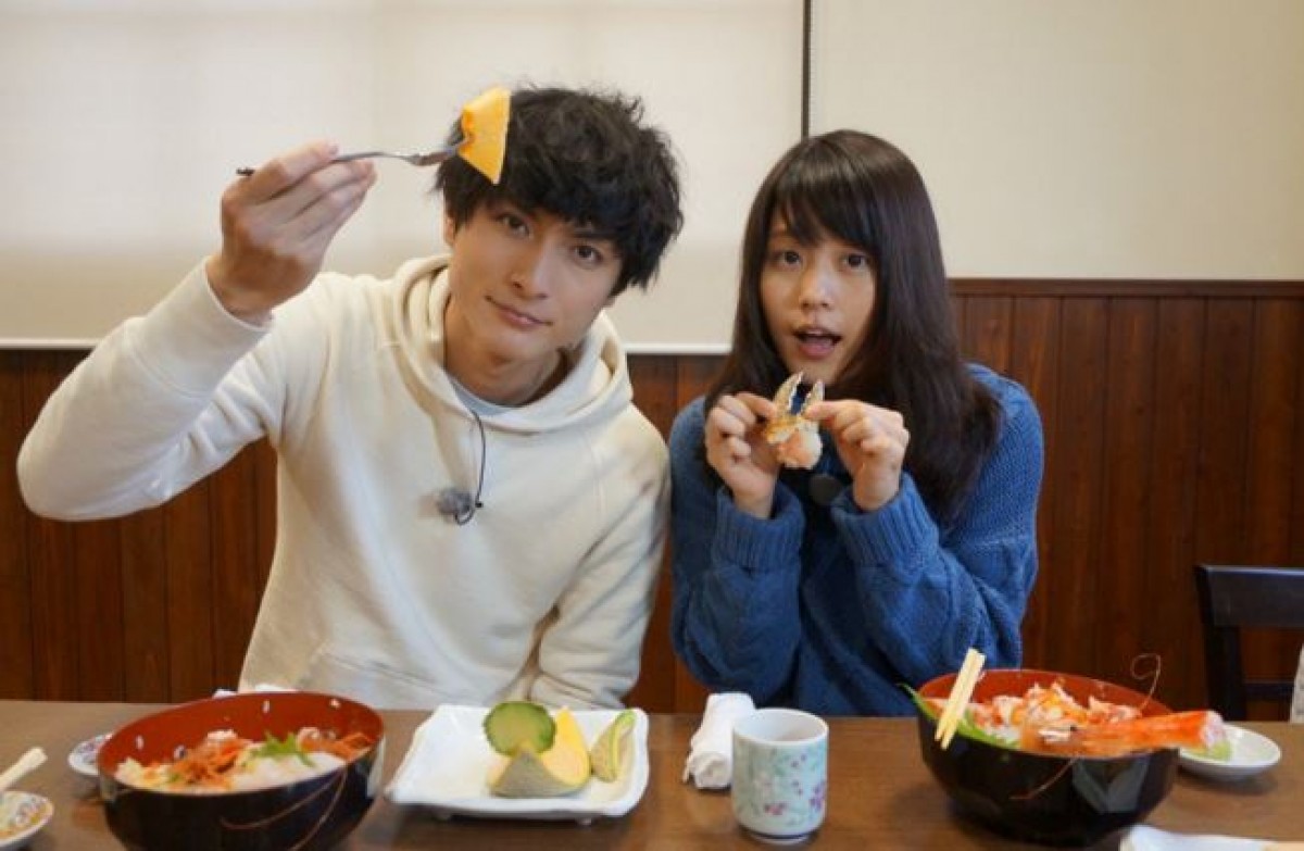 有村架純&高良健吾、ロケ地北海道で名産品を堪能