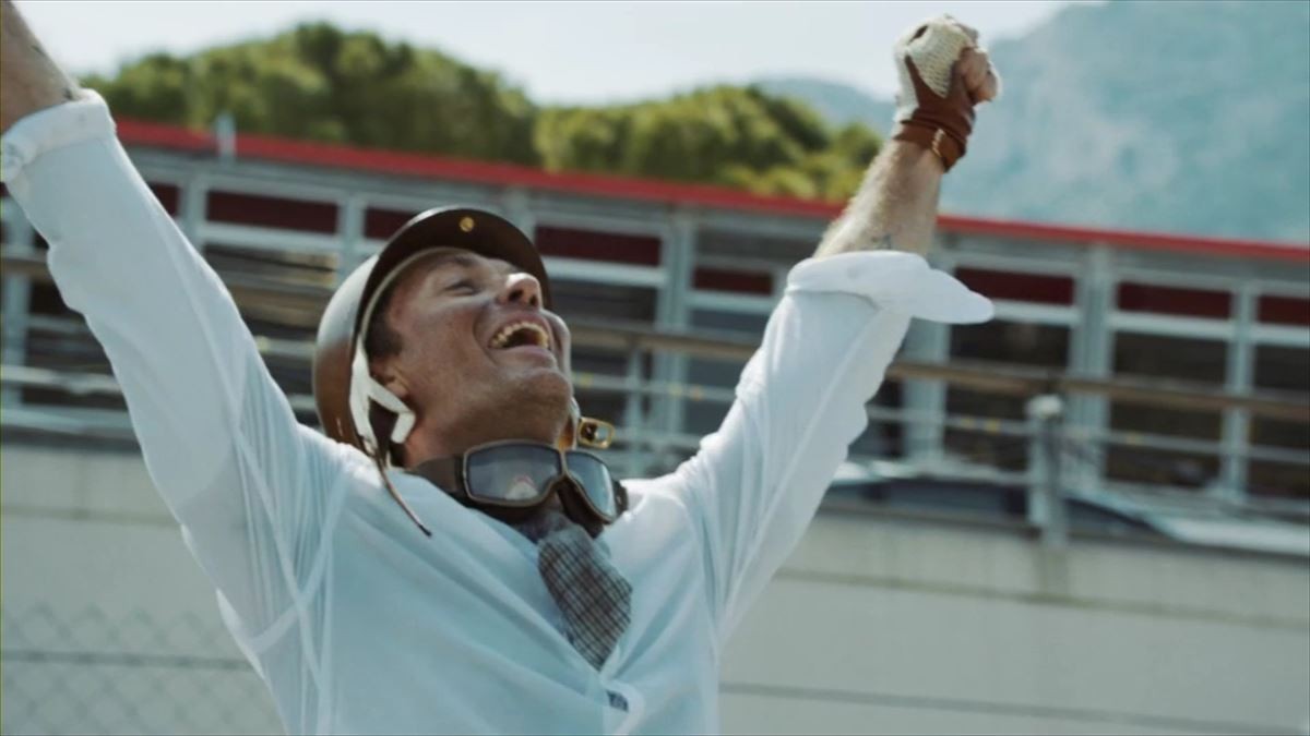 ジュード・ロウ主演、再生回数4500万回を記録した『紳士の賭け事』続編公開！ 