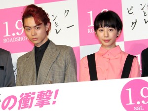 『ピンクとグレー』完成披露イベントに登壇した菅田将暉、夏帆