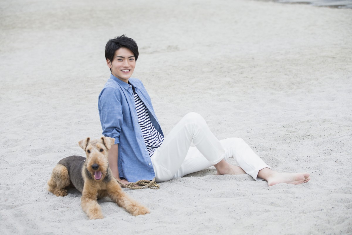 山本涼介、初のカレンダー発売決定！「彼女目線」写真満載で1年中胸キュン