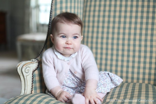 6ヵ月になった英シャーロット王女の近影写真が公開