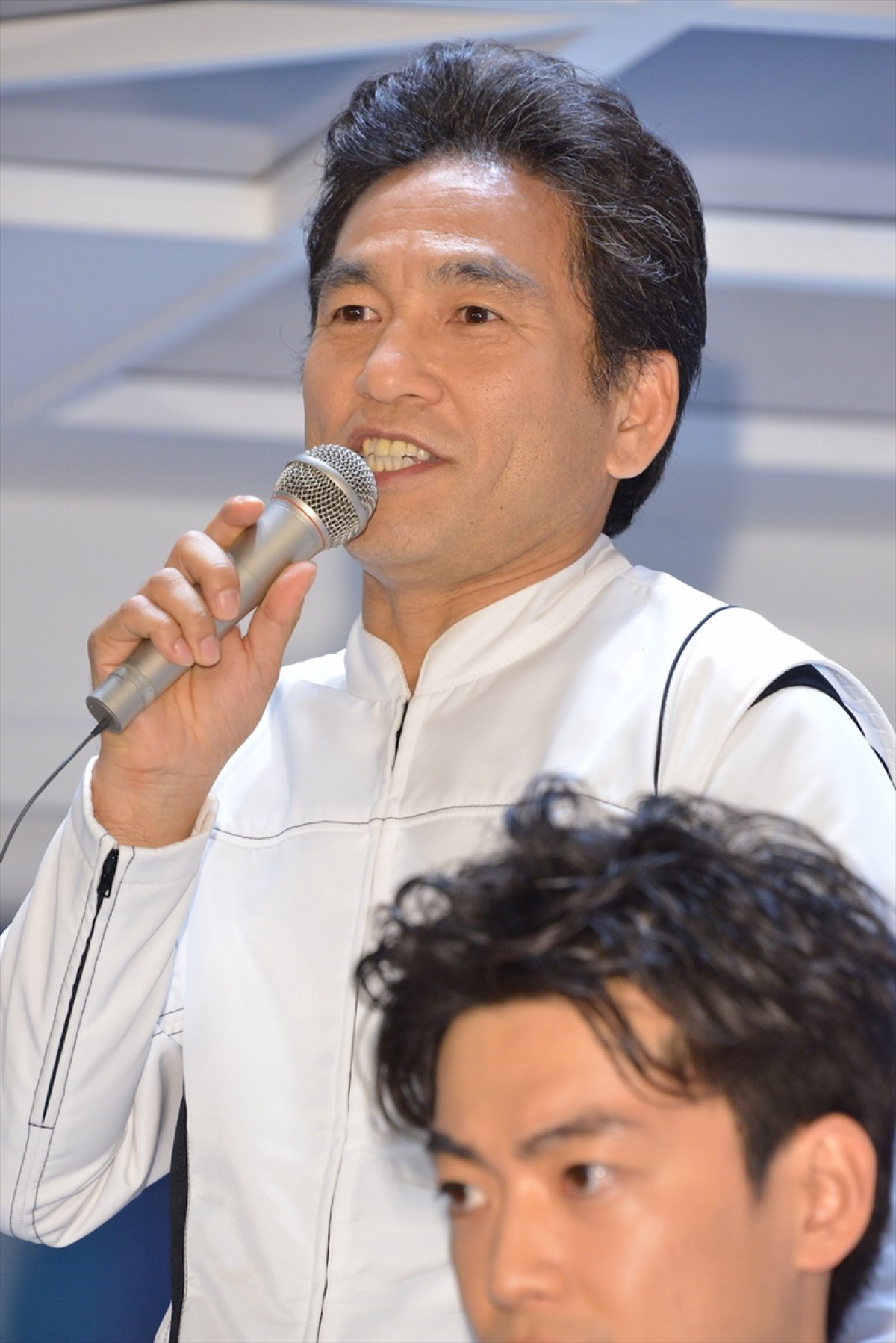 剛力彩芽、共演者からの“宇宙ダンス”催促に「やってないです！」